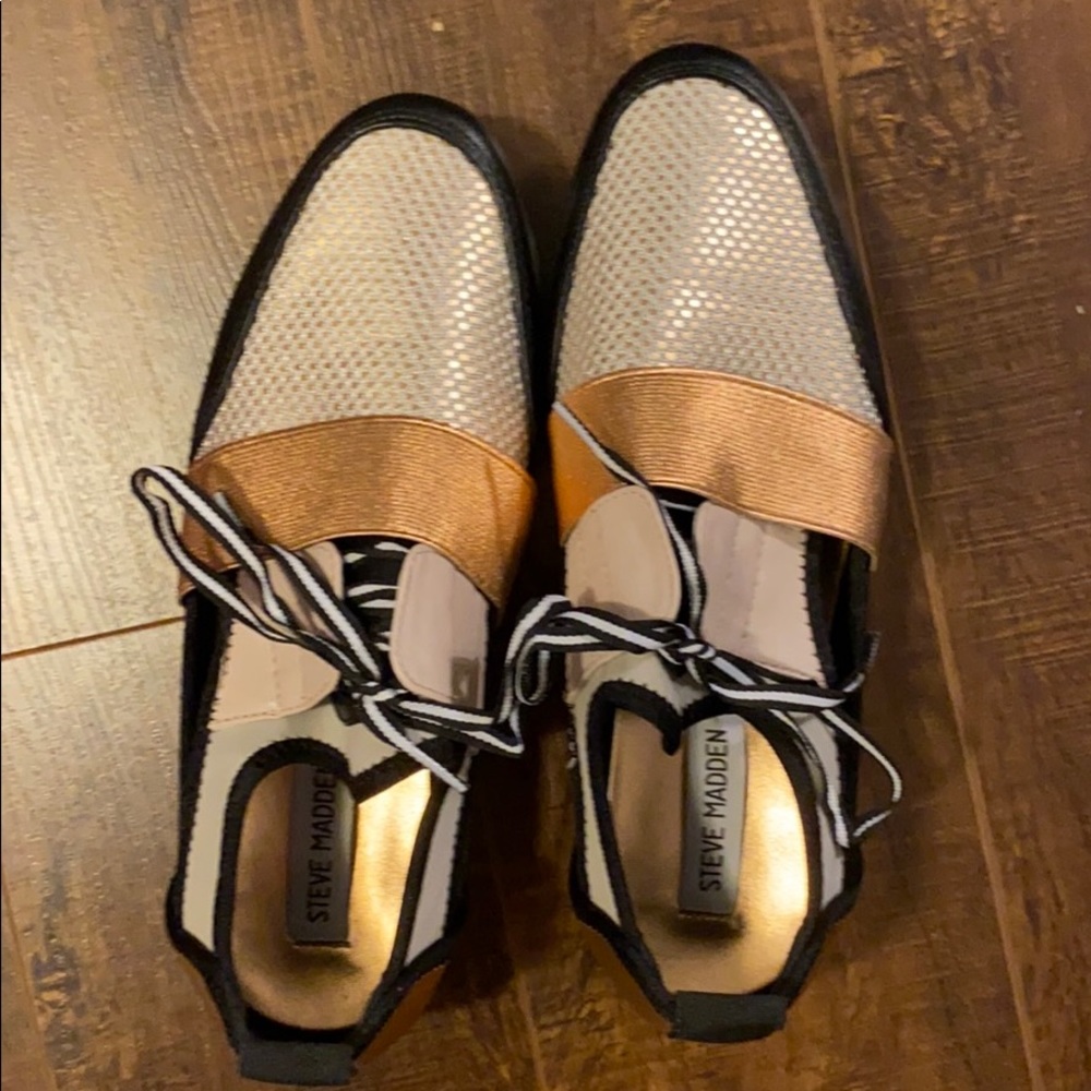 (NWOT) Steve Madden shoes